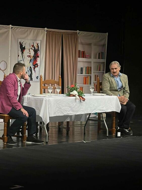 Хасково, приготви се за голяма доза смях с комедията „Семейството"