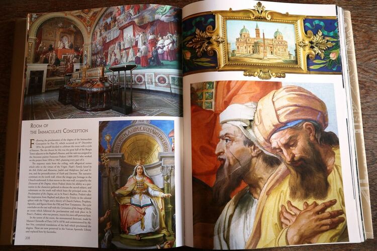 Регионалната библиотека в Хасково с ново дарение от чужбина