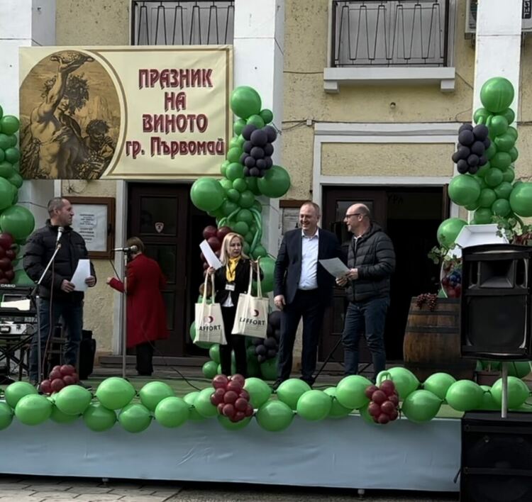 За двайсети път избраха майсторите на виното в Първомайско