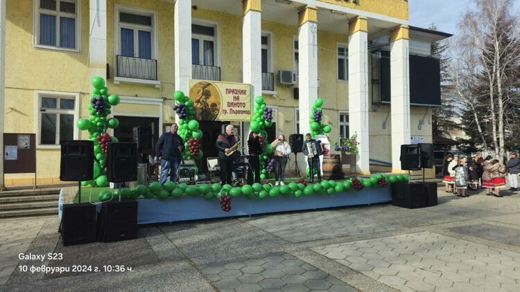 За двайсети път избраха майсторите на виното в Първомайско