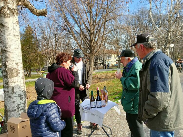 За двайсети път избраха майсторите на виното в Първомайско