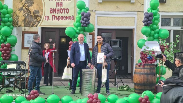 За двайсети път избраха майсторите на виното в Първомайско