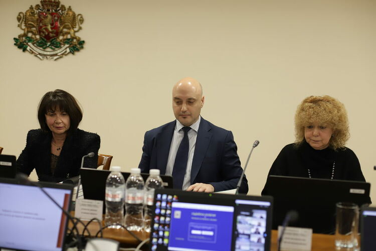 Двама прокурори са получили заплахи за живота си, съобщи Борислав Сарафов