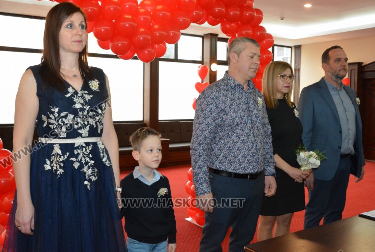 Да кажеш „Да“ с усмивка на ученическата си любов