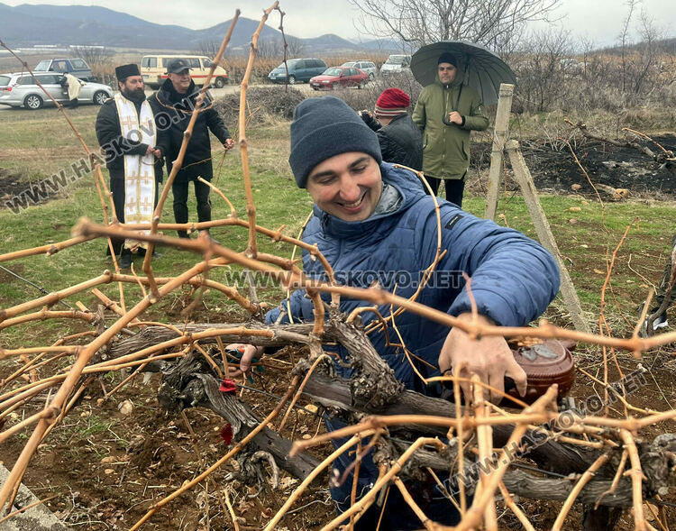 Празник в Сусам на Трифон Зарезан