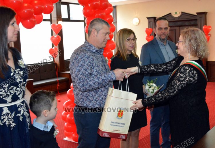 Да кажеш „Да“ с усмивка на ученическата си любов