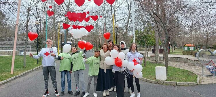 Доброволците на БМЧК с акции за Деня на влюбените в Кърджалийско