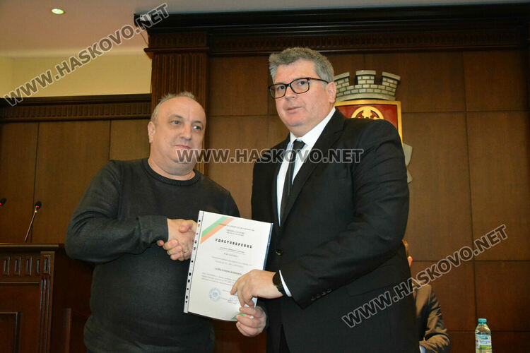 Нов общински съветник положи клетва на заседанието днес