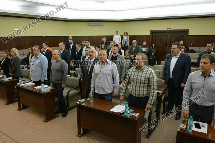 Нов общински съветник положи клетва на заседанието днес