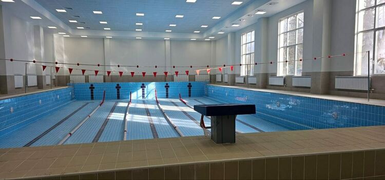 Приключи изграждането на новия корпус със закрит плувен басейн в двора на две пернишки училища