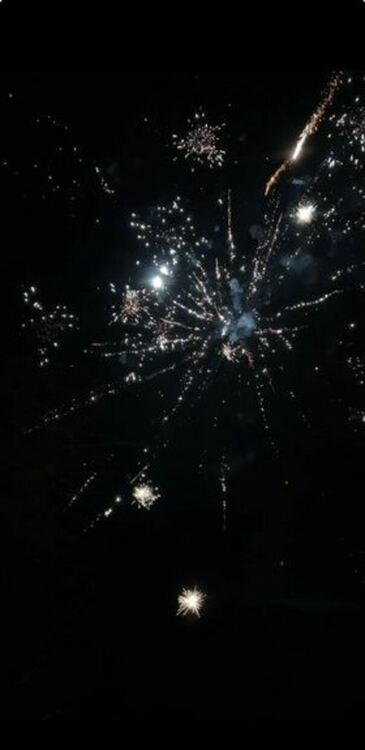 Абитуриенти от Асеновград поканиха по вълнуващ начин класната си на бала 