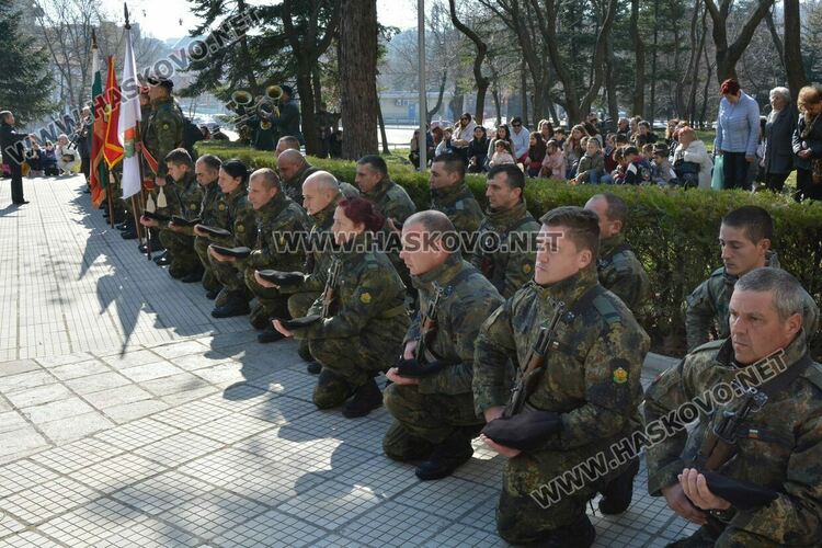 Хасково почете гибелта на Апостола