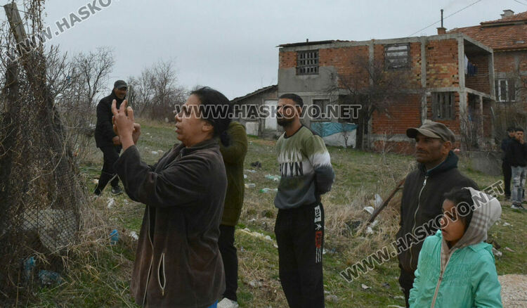 Пожар изпепели къща в Хасково 