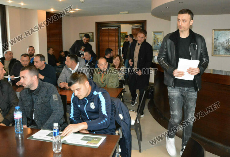 Димитър Бербатов: Надяваме се на прозрачен конгрес