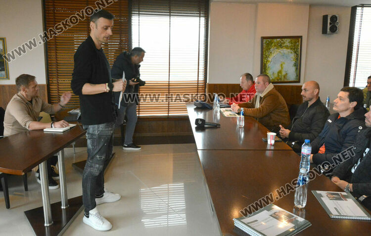 Димитър Бербатов: Надяваме се на прозрачен конгрес