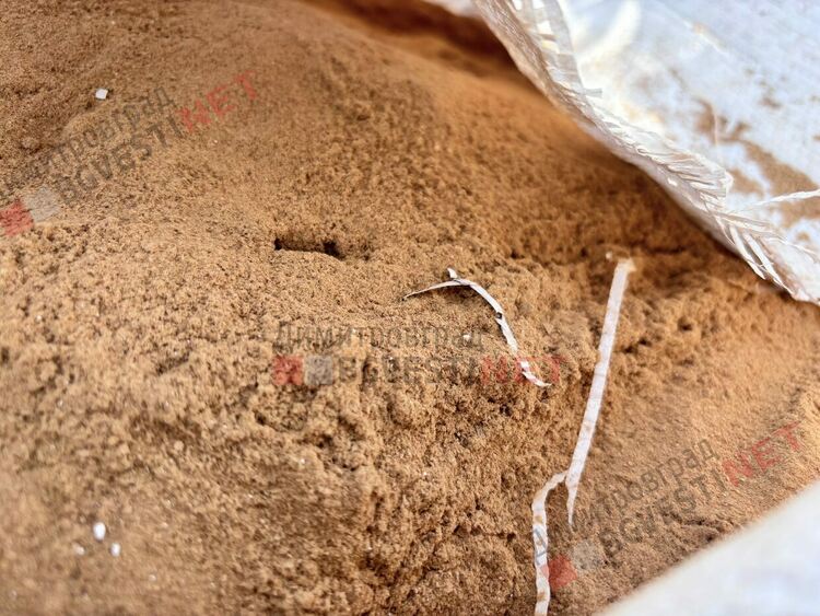 Изхвърлен чувал с неидентифицирано съдържание край Димитровград вдигна институциите на крак