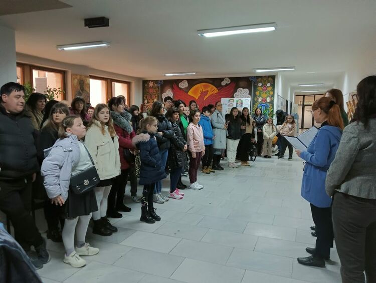 Отличиха участниците в конкурса "Рисуваме лика на Левски"