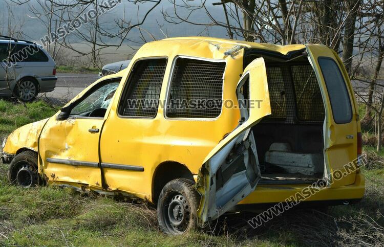 Пиян без книжка открадна кола и катастрофира