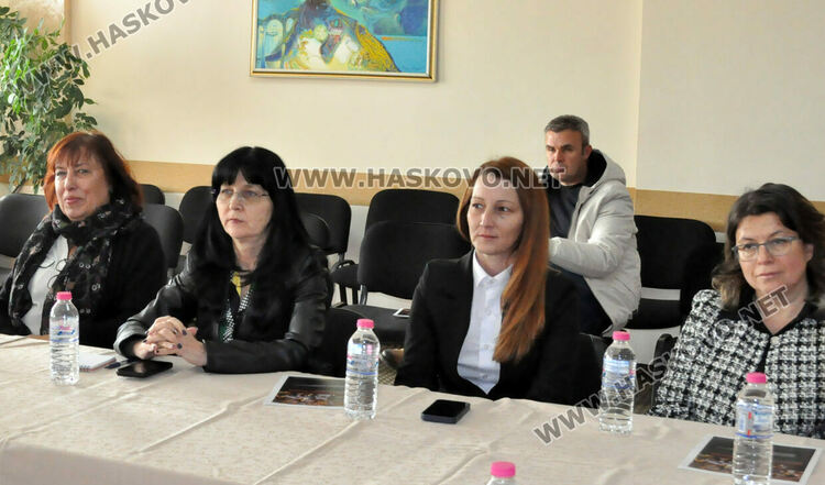 Бизнесмени и властта обсъдиха идеи за развитие на Хасковска област