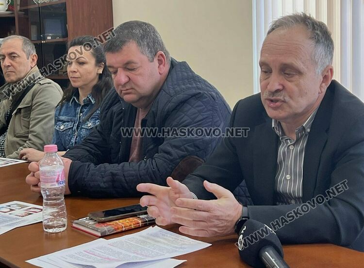 Изтеглят от пазара яйцата на заразените с птичи грип кокошки