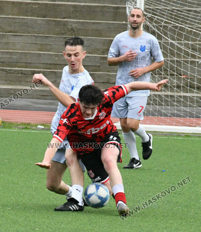 „Хасково 2022“ загуби от „Върбица“ в контрола, „Димитровград“ отстъпи на лидера „Спартак“