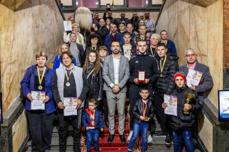 Наградени бяха сурвакарските и кукерските групи, отличени на XXX Международен фестивал на маскарадните игри „Сурва“ 2024