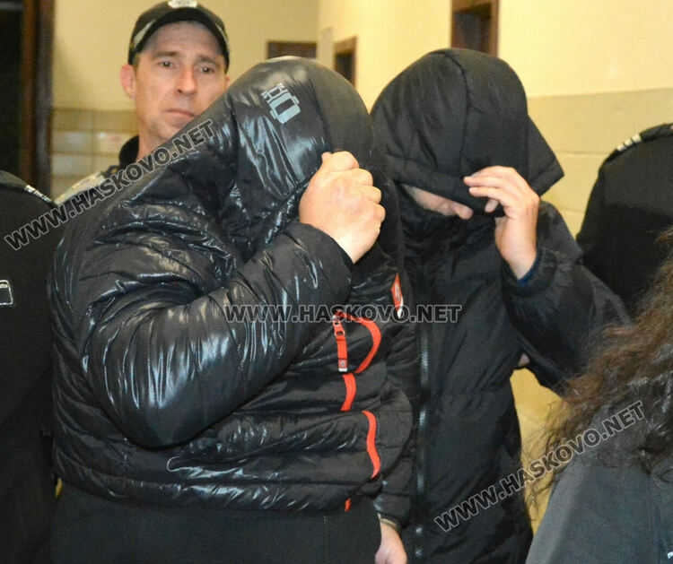 Задържаха двама безработни като помагачи при контрабанда на наркотици за над 1.7 млн. лв. 