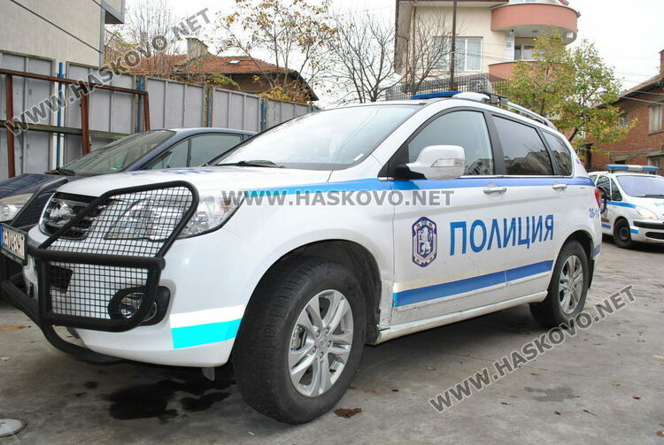 Хванаха мъж и жена за кражби в Хасково и Харманли