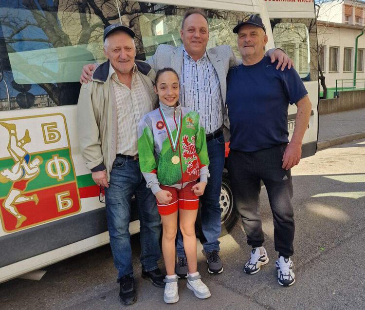 Шампионска титла и два бронза за боркините на Симеоновград и Хасково