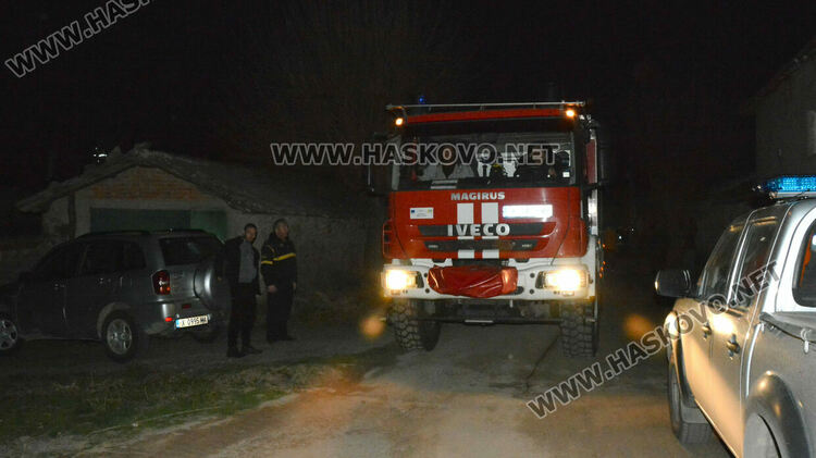 Пожар избухна в къща в Гарваново