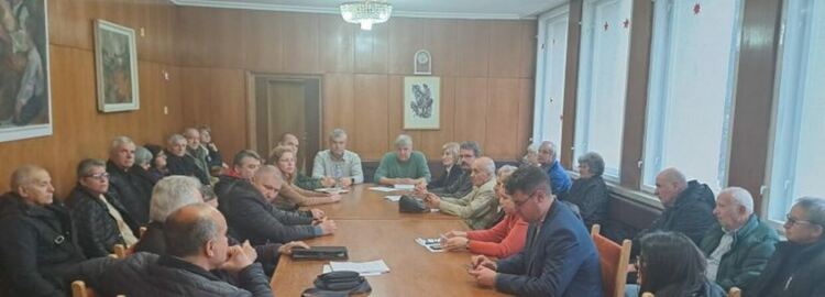 Манол Генов в Смолян: „От 1 юли отпада нощната тарифа на тока“