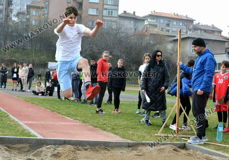 Станаха ясни шампионите в ученическите игри по лека атлетика