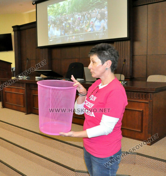 Ученик: Агресията в училище идва главно от семейната среда