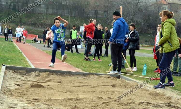 Станаха ясни шампионите в ученическите игри по лека атлетика