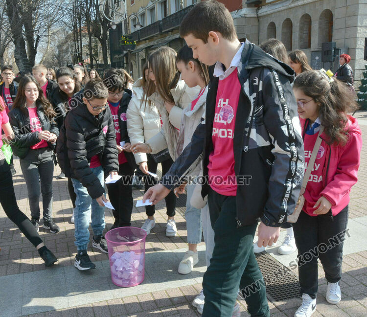 Ученик: Агресията в училище идва главно от семейната среда