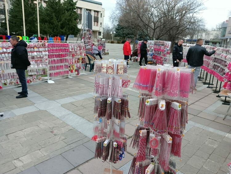 Инфлацията погна баба Марта