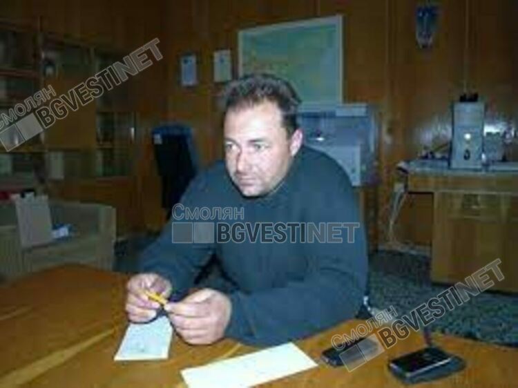 доц. доктор Никола Петров