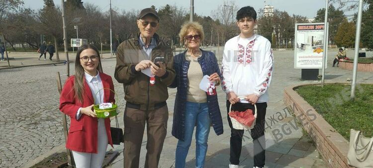 Учениците от Майстора с гатанки за Баба Марта