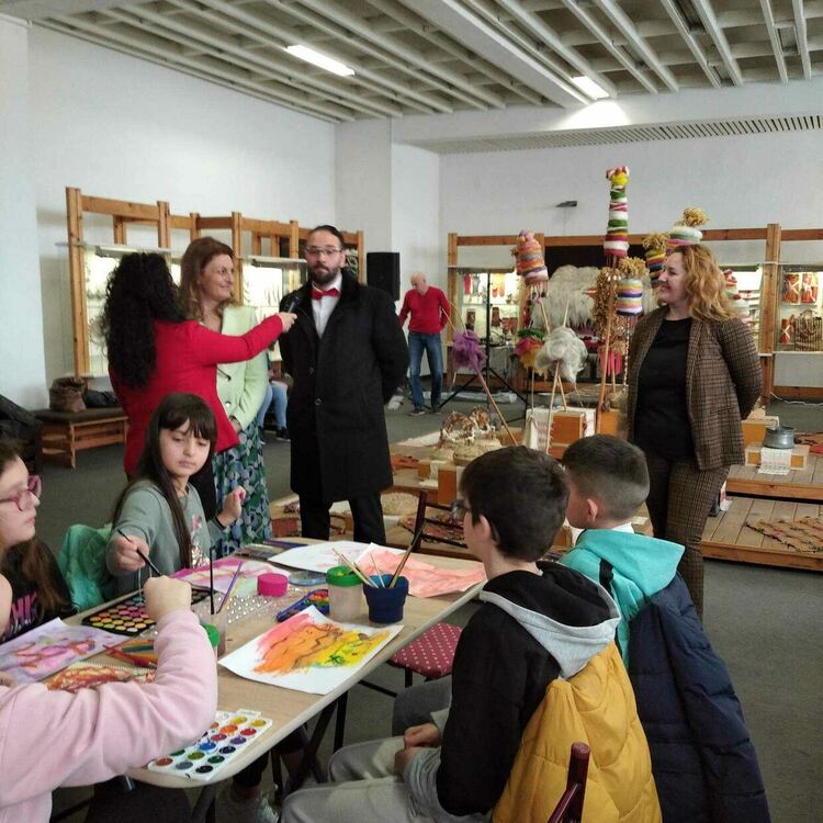 Секретарят на ЦКБППМН Петя Петрова:"Впечатлени сме от работата и дейностите на Местната комисия в Смолян"