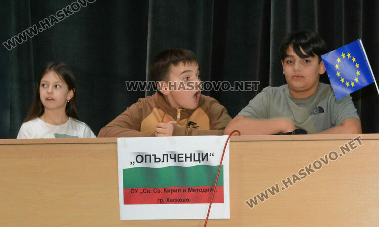 Отбор „Лъвчета“ от Малево е победител в състезанието „Трети март – славна дата“