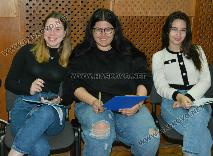 Отбор „Лъвчета“ от Малево е победител в състезанието „Трети март – славна дата“