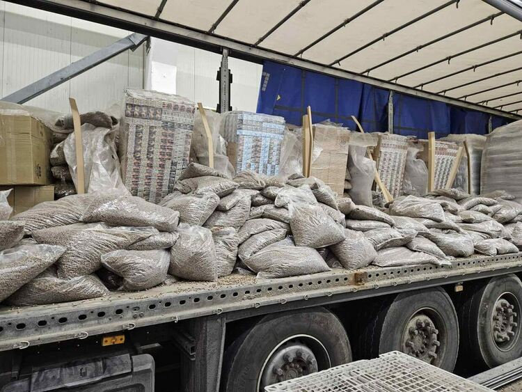 снимки: Агенция "Митници"