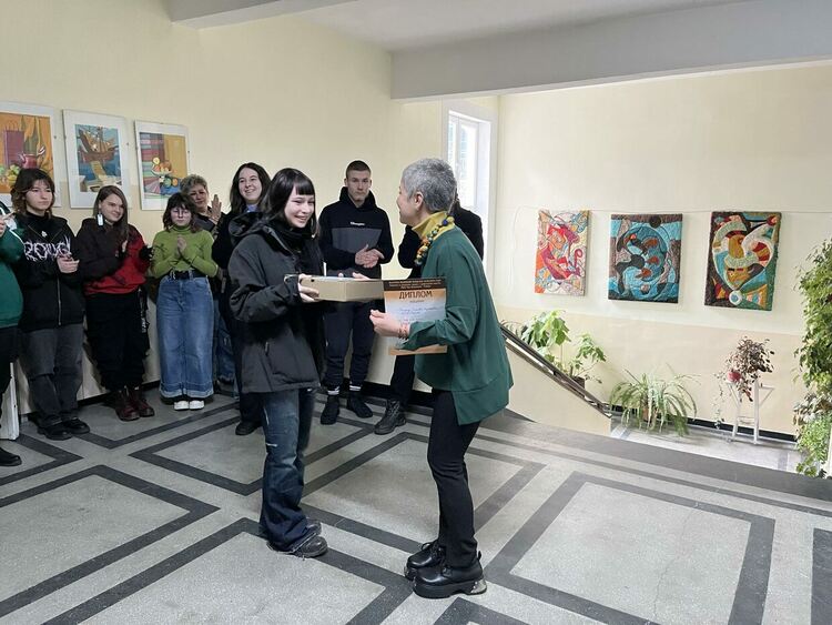 Повод за гордост! Деветокласничка от Художествената гимназия в Смолян спечели златен медал от "Орфееви таланти"
