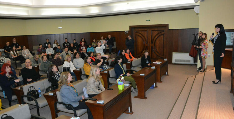 ПМГ-Хасково домакинства на  40-та Национална олимпиада по информатика