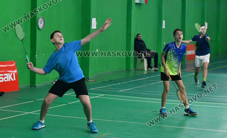 БК „Хасково“ с 3 медала на шампионата по бадминтон