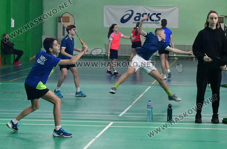 БК „Хасково“ с 3 медала на шампионата по бадминтон