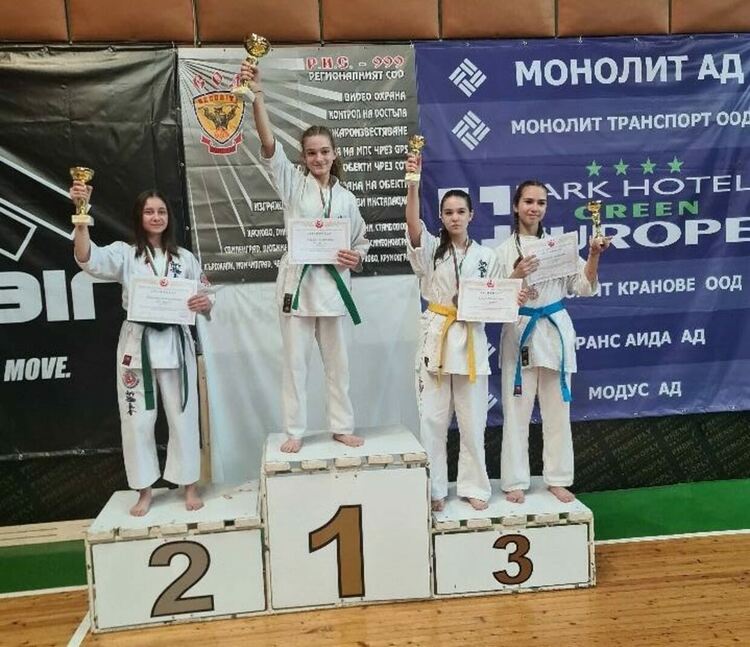  Селин Сали е вицешампион  от Националното първенство  по шин киокушин