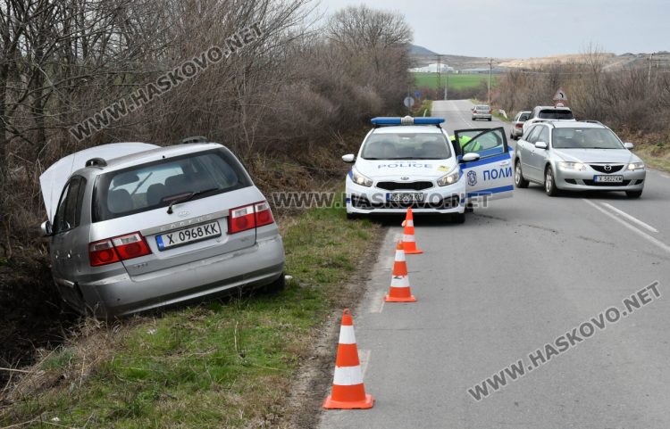 Водачка и пешеходка пострадаха при катастрофи в Хасковско