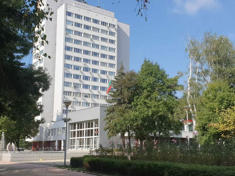 Общинската избирателна комисия в Перник прекрати предсрочно пълномощията на кмета на село Богданов дол Венцислава Кирилова