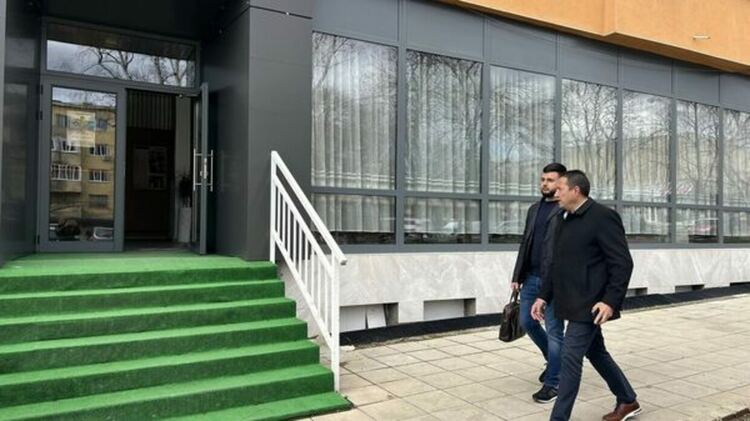 Кметът Кирил Стоев подписа договора за ремонт на Общински исторически музей – Радомир